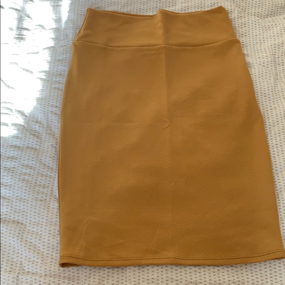 2 FOR 20 SALE LULAROE SKIRTS Mustard pencil skirt